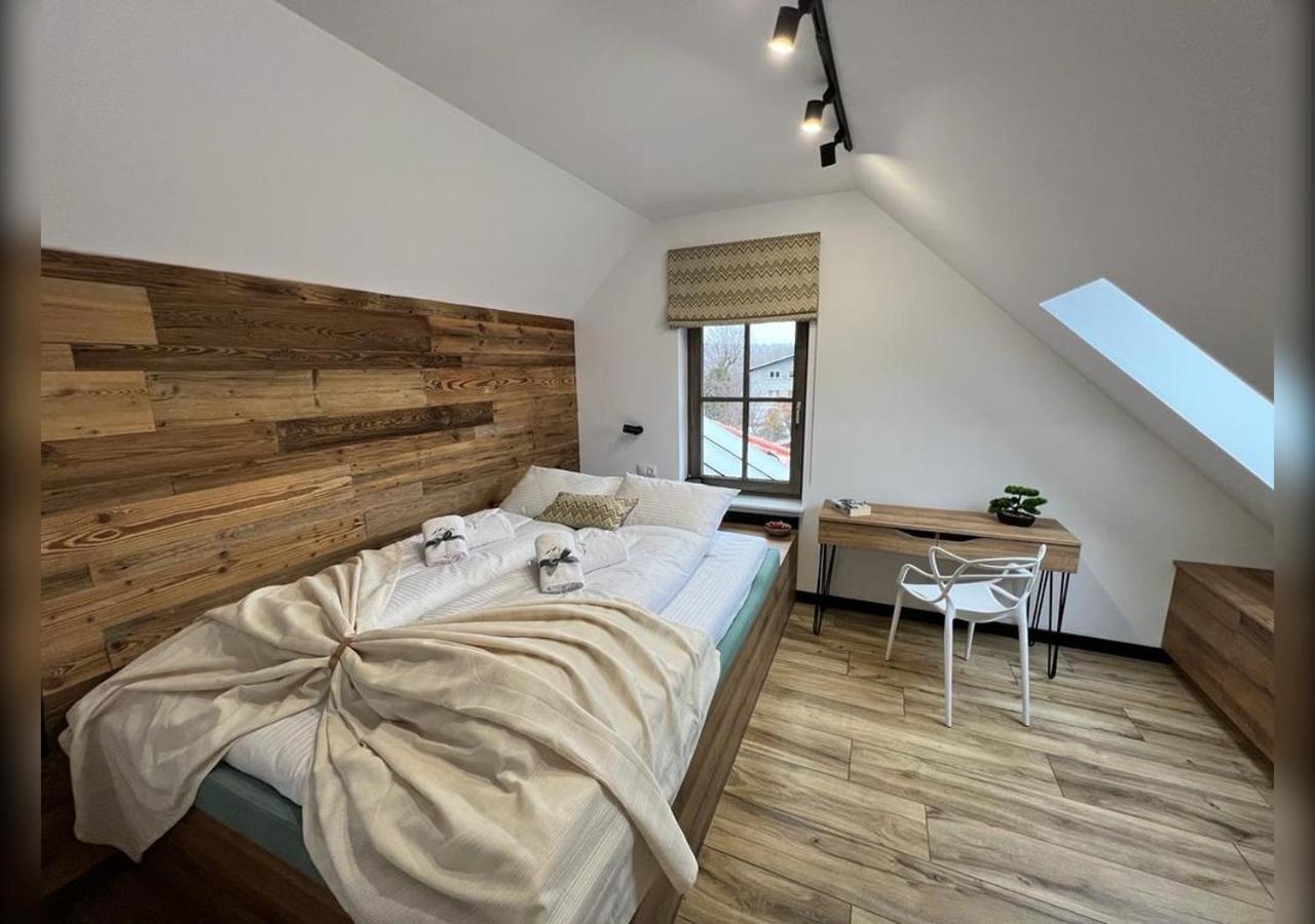 Apartament Cortina シクラルスカ・ポレンバ エクステリア 写真